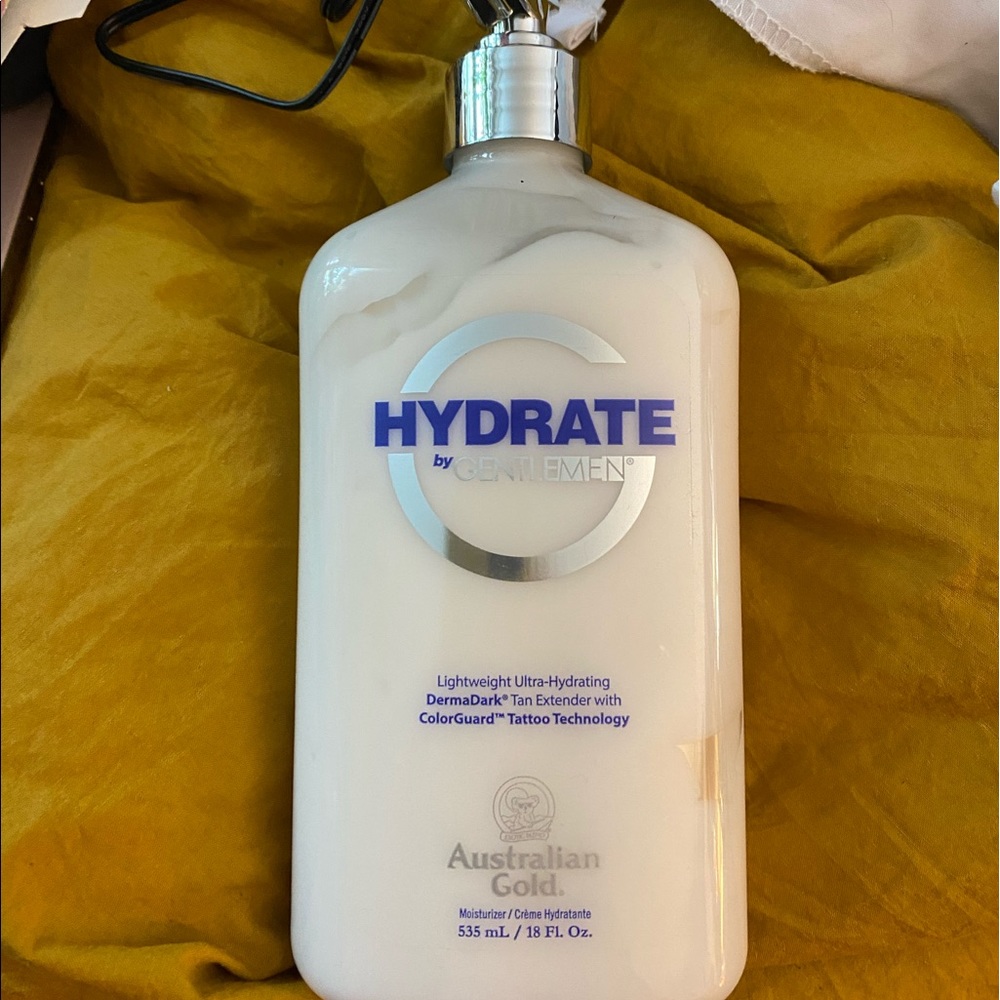 Hydrate tan extender